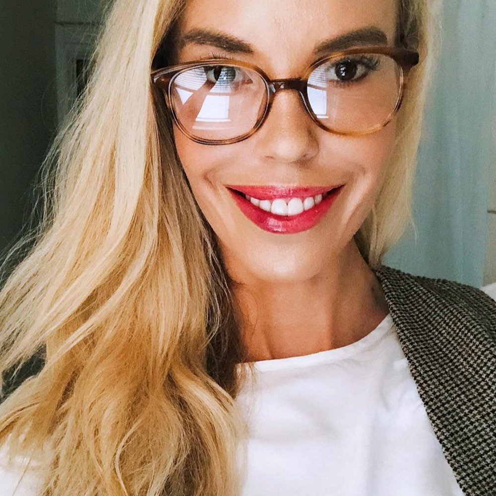 Meet your Posher, Melissa